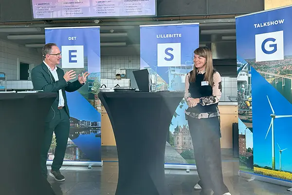 Jan Bonde fra Erhvervshus Fyn og Ksenija Garbacenka fra PlusPack